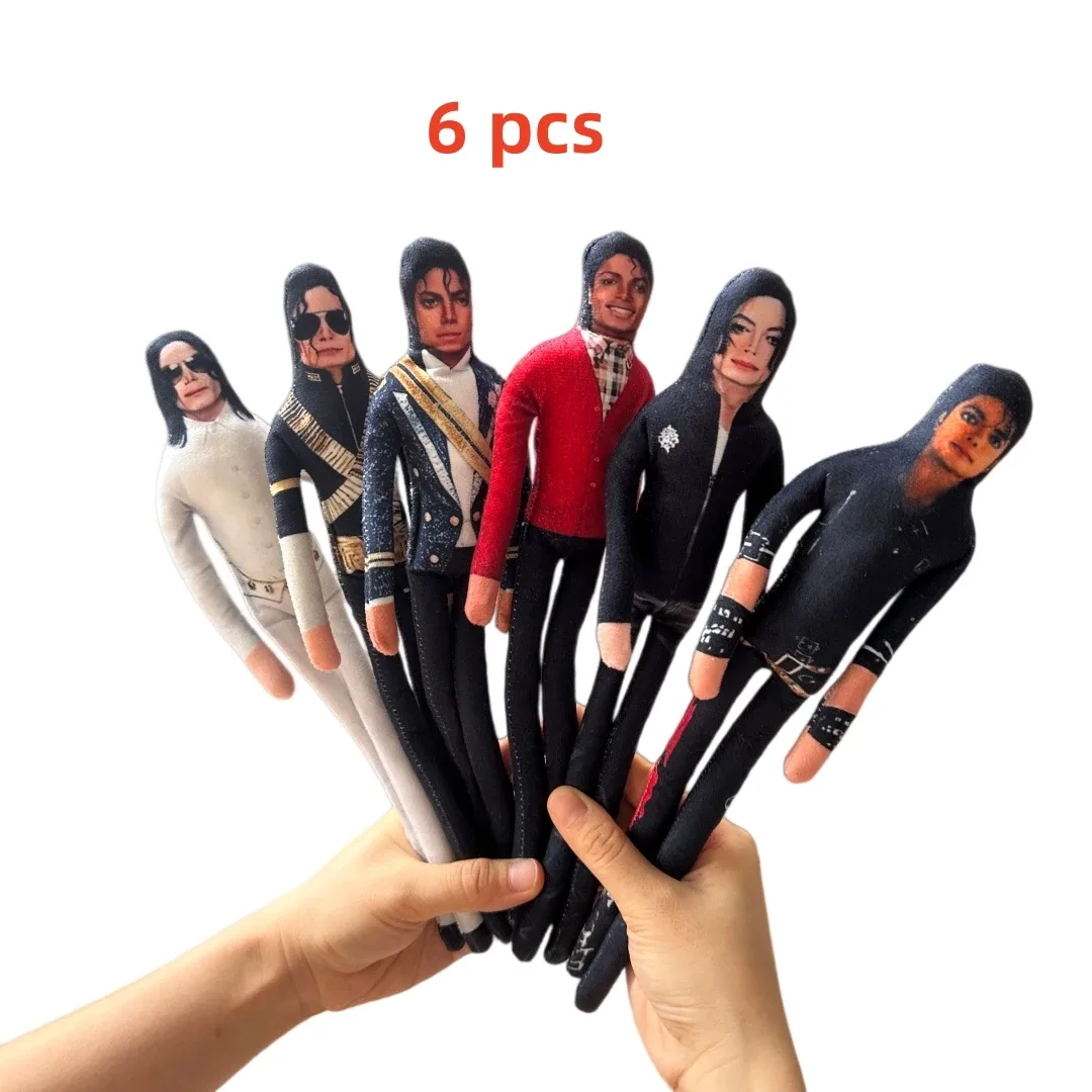 Boneco de pelúcia articulado para cosplay