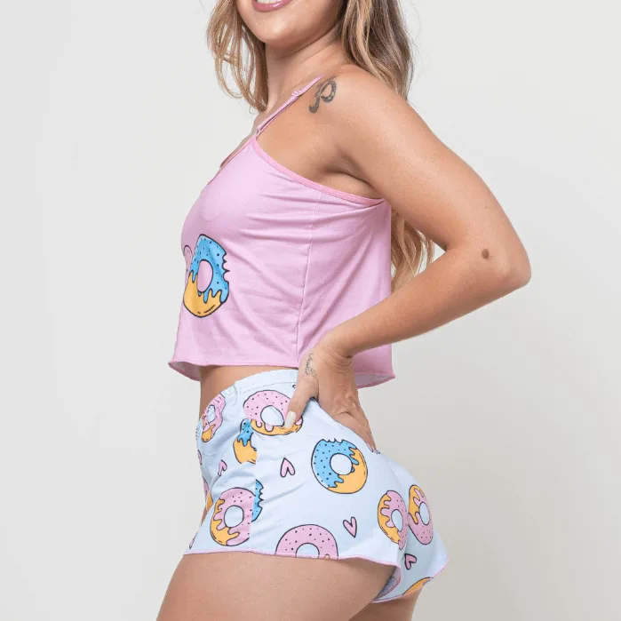 Pijama feminino curto com estampa de personagem