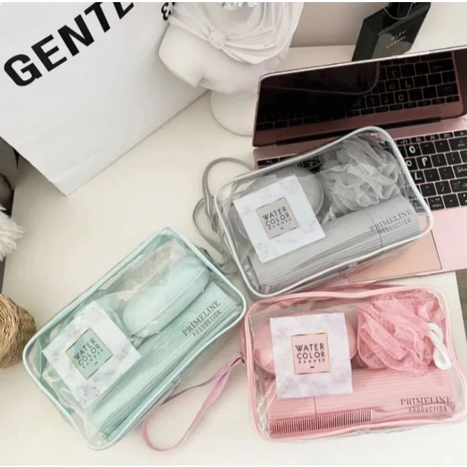 Kit de viagem com bolsa e acessórios compactos