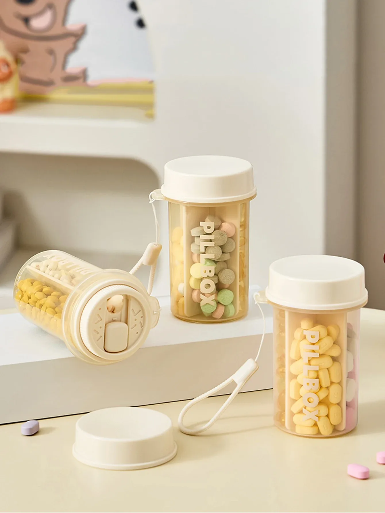 Organizador portátil de pílulas com 4 compartimentos
