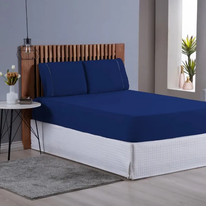 Jogo de cama queen em micropercal com 3 peças