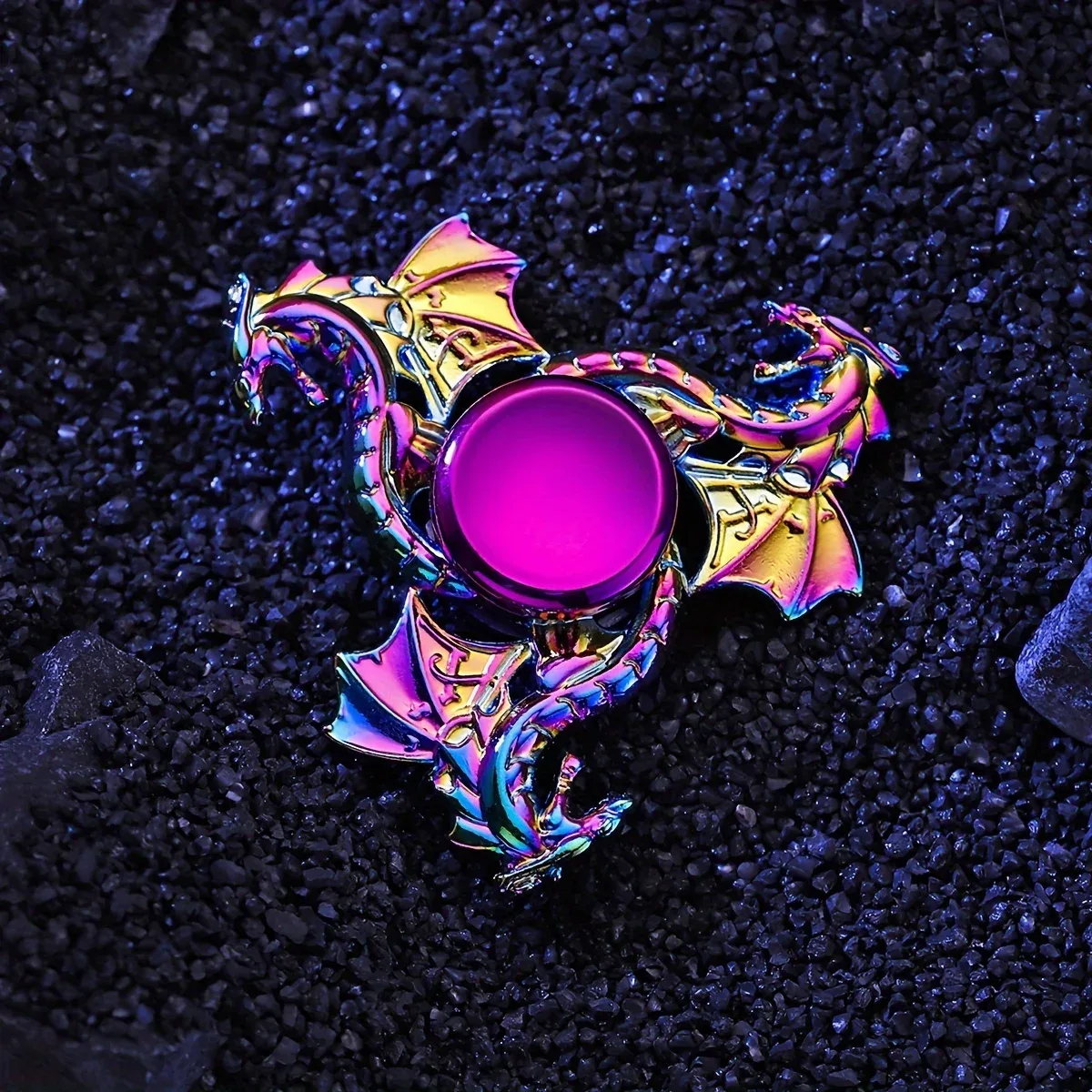 Brinquedo giratório metálico com tema de dragão