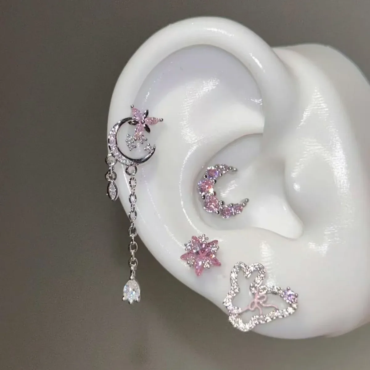 Brinco feminino de aço inoxidável com lua
