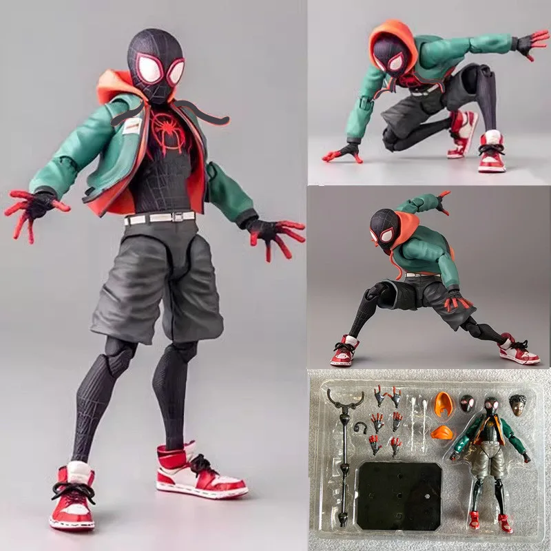 Boneca de ação articulada em formato de aranha