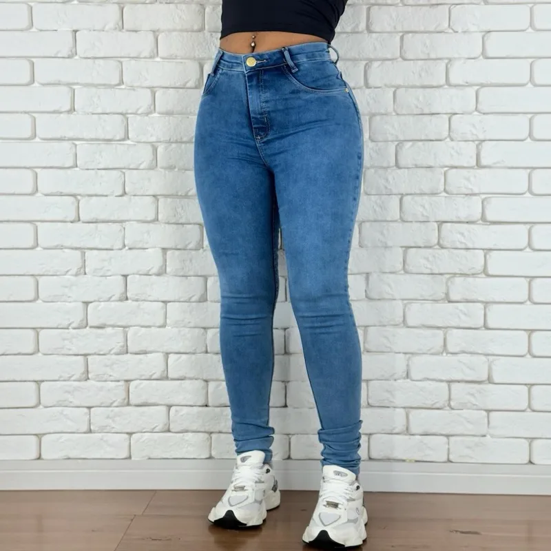 Calça jeans feminina com Lycra