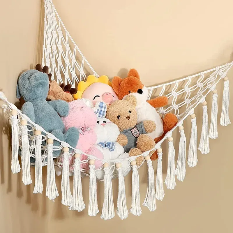 Rede de macramê com franjas para brinquedos