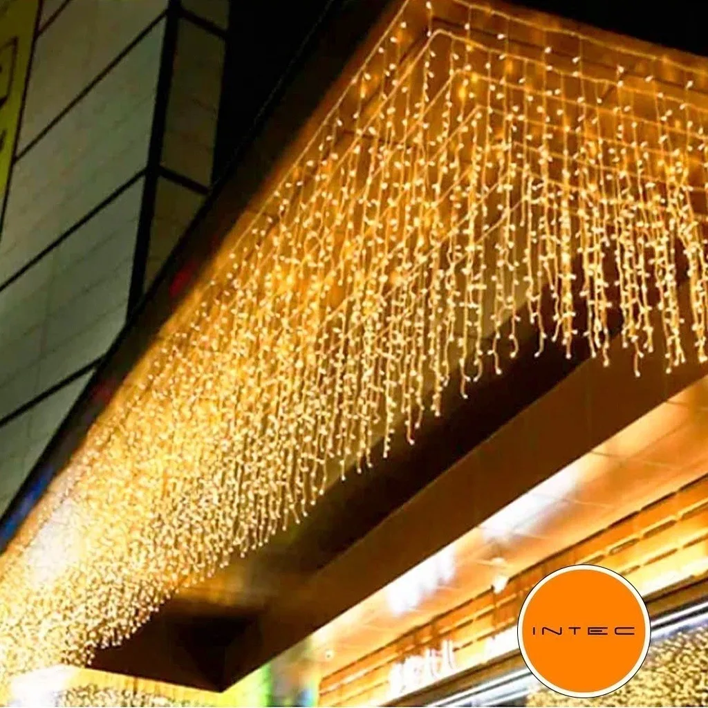 Cascata de luzes LED com 5 metros