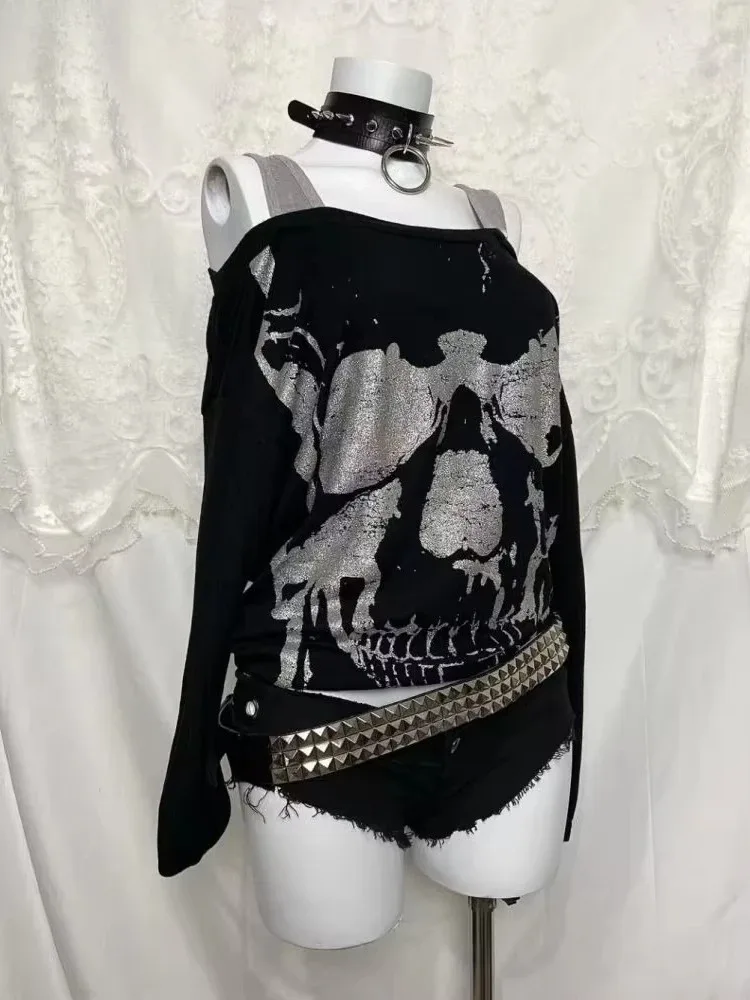 Camiseta feminina de manga longa com estilo gótico