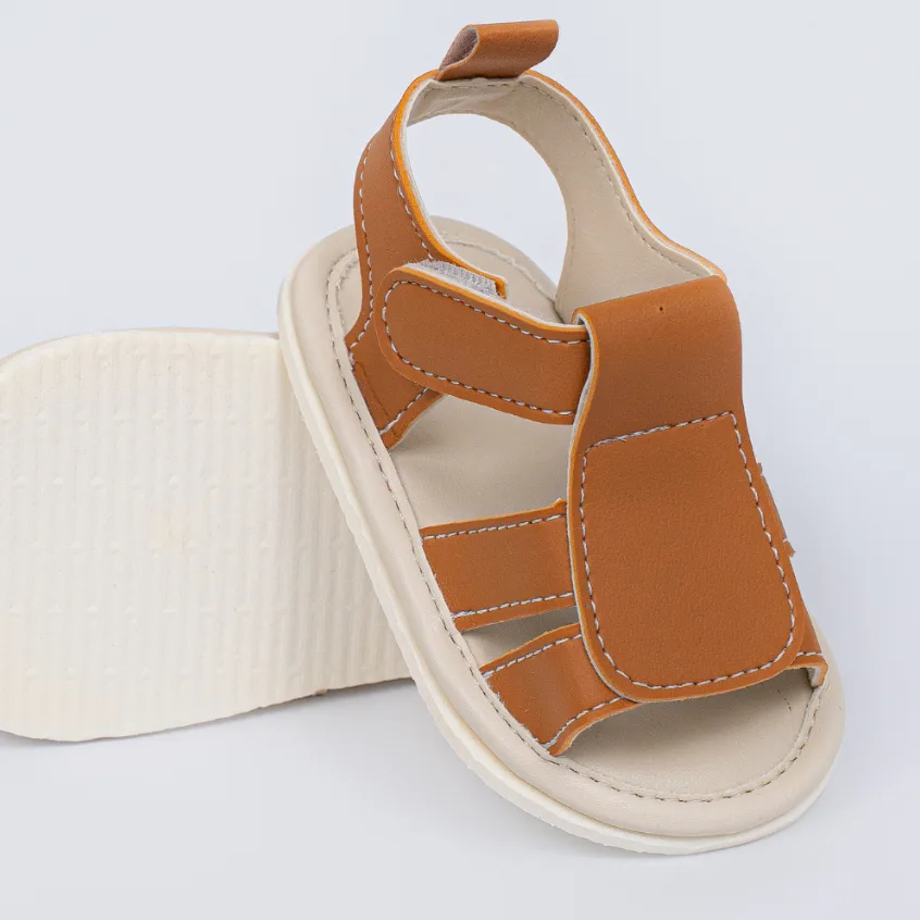 Sandália infantil marrom para bebê