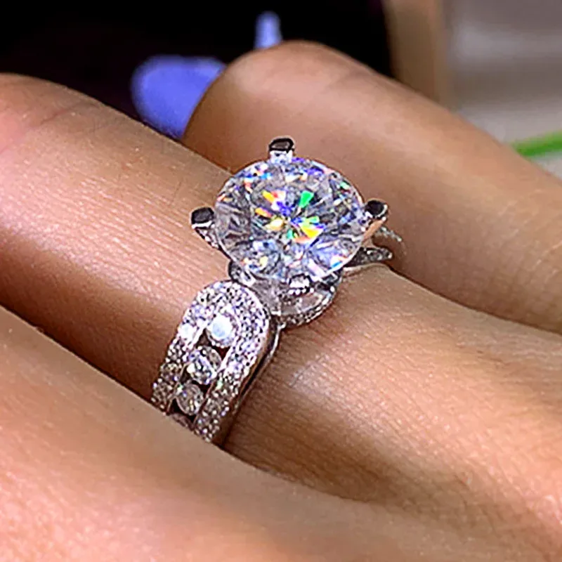 Anéis de casamento Huitan com zircônia