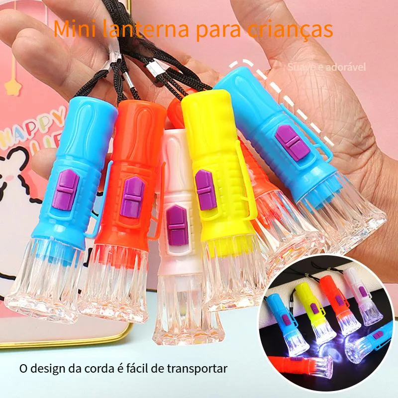 Mini lanterna LED tática portátil