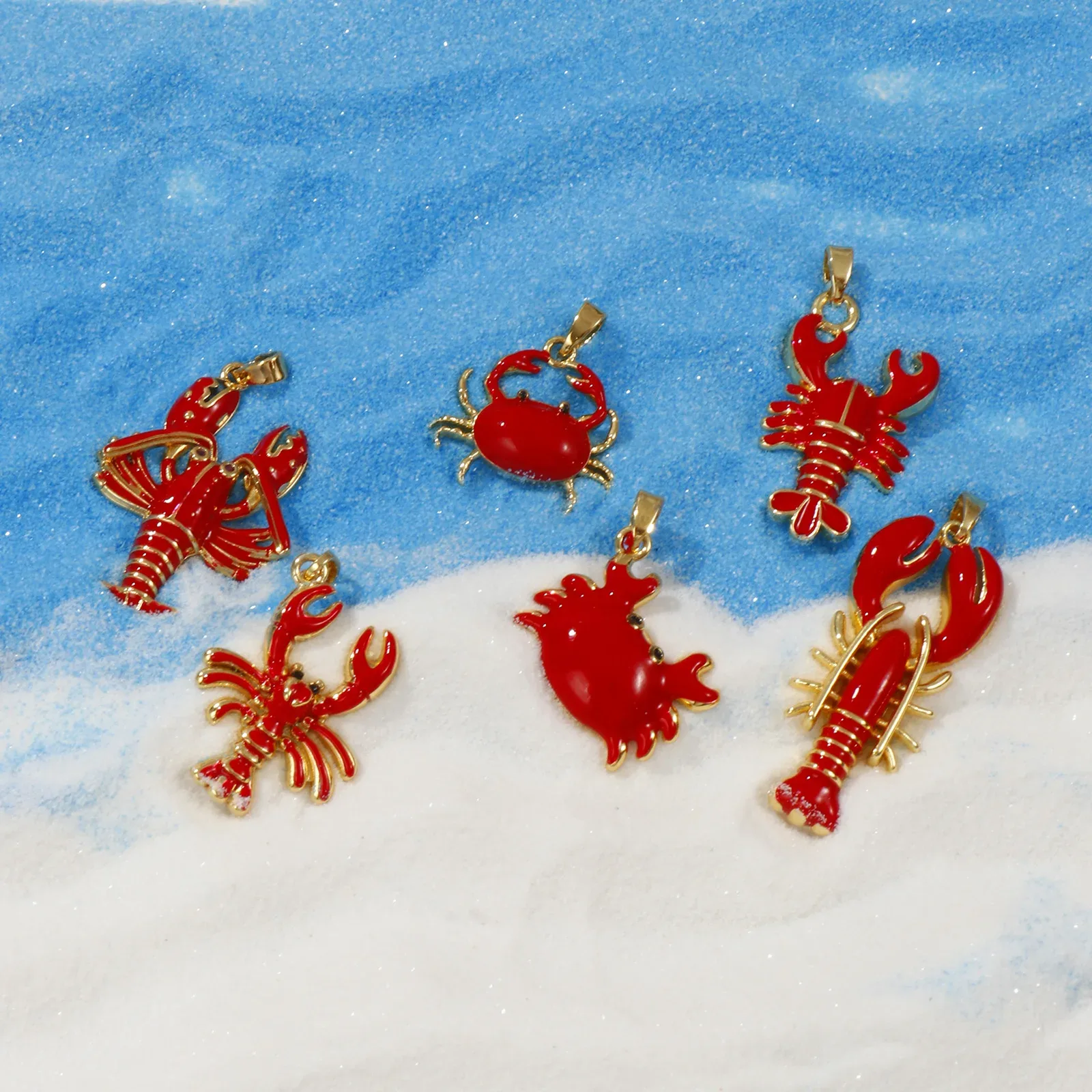 Pingentes de caranguejo banhados a ouro vermelho