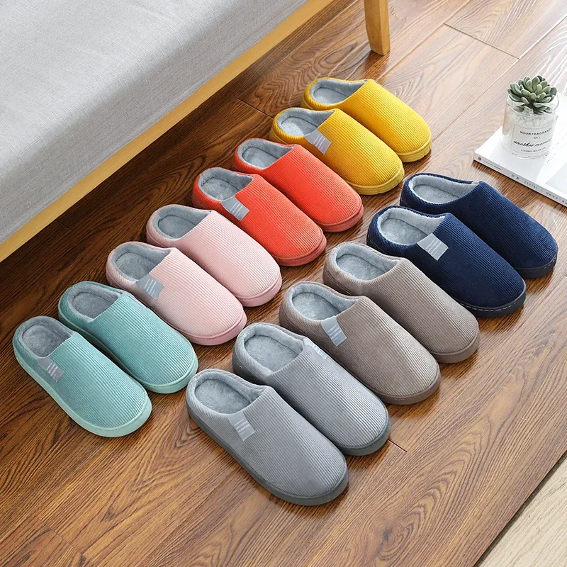 Chinelo feminino e masculino de inverno com sola grossa
