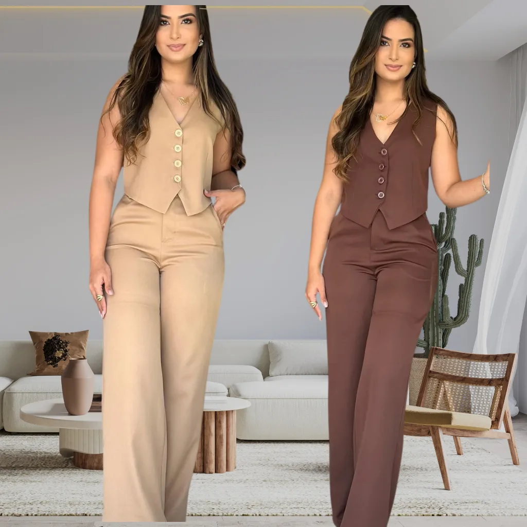 Conjunto feminino com calça e colete