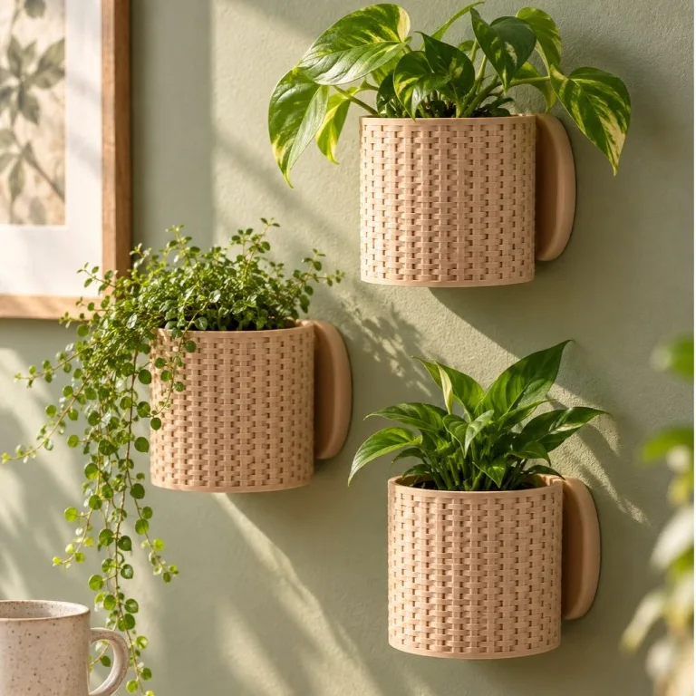 Vaso suspenso trançado para plantas